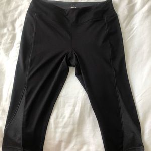 FILA black capris
